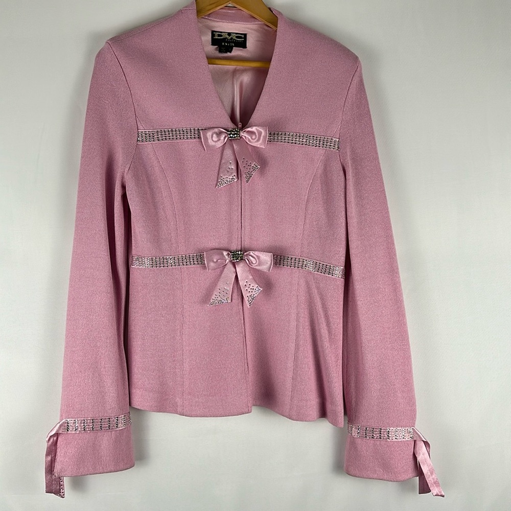 Chic Pink Tailored Blazer with Peplum Waist